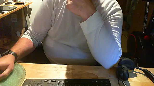 Owned_drone Live XXX-chat