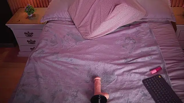 MiaTorres4's Live XXX Chat