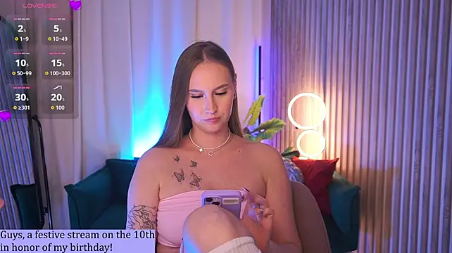 ViMilka live XXX chat