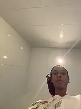 Your_Paris Live XXX-chat