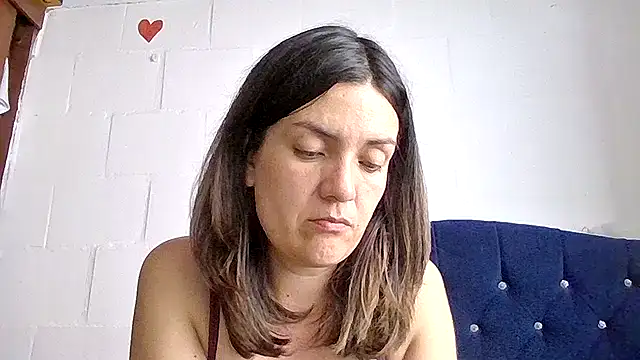 Онлайн чат XXX princessbella93