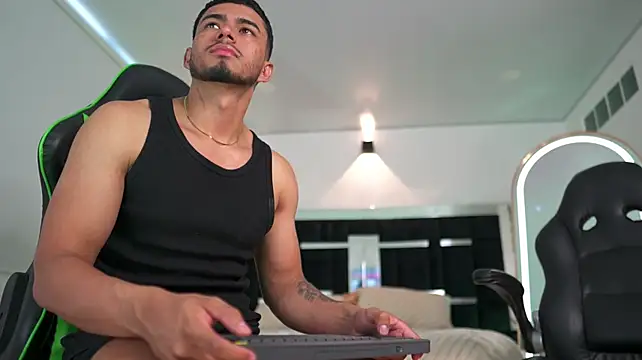 tony_newmen Live XXX Chat