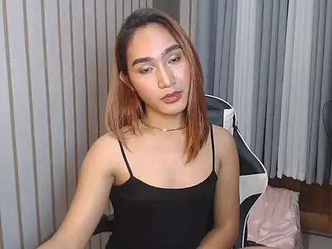 ur_Katrina69 现场XXX聊天
