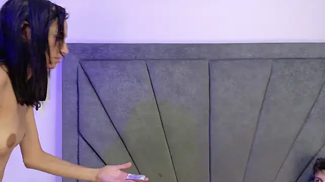 ThreeForFun_OS Live XXX Chat
