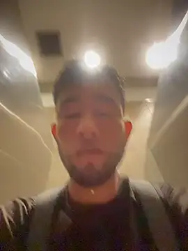 Živý XXX chat liam_bronw