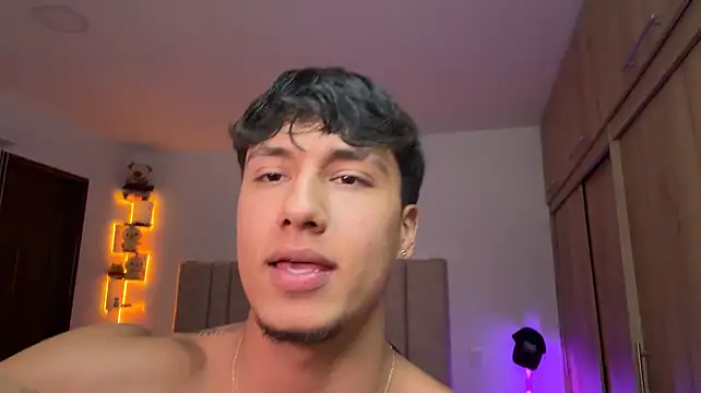 Онлайн чат XXX CHRIS_MORGAN1