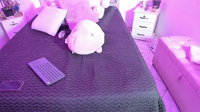 XXX chat uživo modela Karly_moon