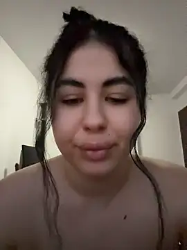 DaianaKimberly Adlı Modelin Canlı XXX Sohbeti