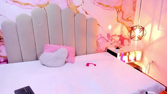 Chatroom XXX en direct de SweettDreamm