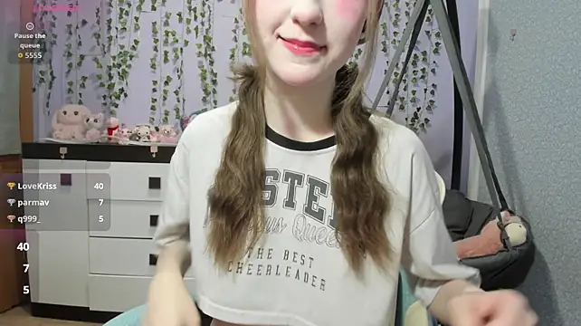 Yoonhee_ki Adlı Modelin Canlı XXX Sohbeti