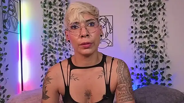 MiaMorgan_ Live XXX-Chat