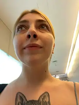 Czat XXX na żywo – Sunny___Bunny