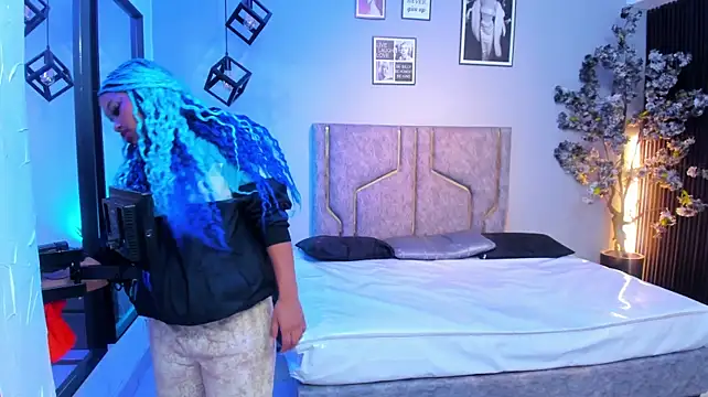 צ'אט XXX בשידור חי של miaakittyy