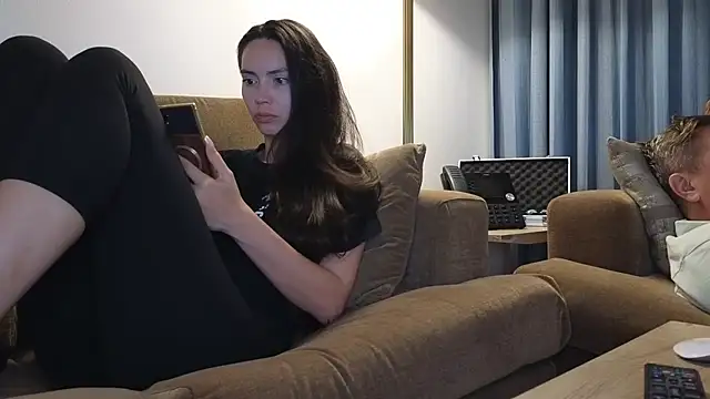 EvaSmith77777's Live XXX Chat