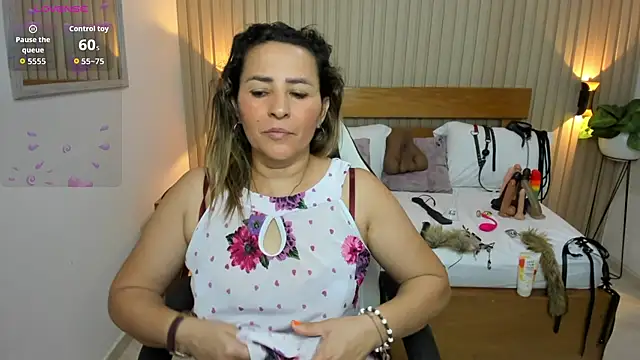 luciana_ballesteros_ Chat XXX in diretta