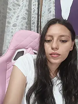 Lahila_'s Live XXX Chat