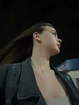 צ'אט XXX בשידור חי של KristiRich