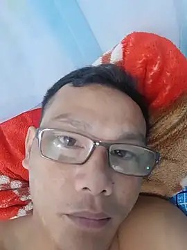 huhuhu90990 Pertunjukan Webcam