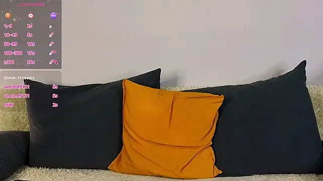 Živý XXX chat t_blonde