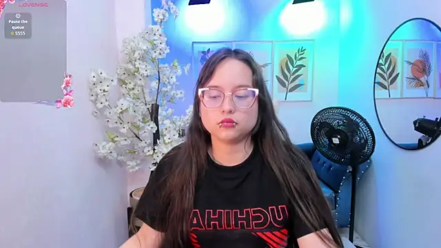 Živý XXX chat Shady_bug