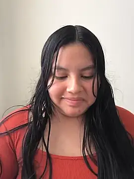 Czat XXX na żywo – Hinae_