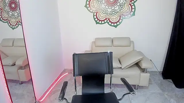 دردشة Candy_fox_19 الجنسية المباشرة