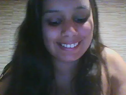 Juliee_21 live XXX chat