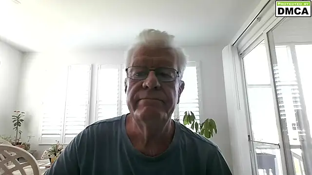 NeoOnSC: απευθείας συνομιλία ΧΧΧ