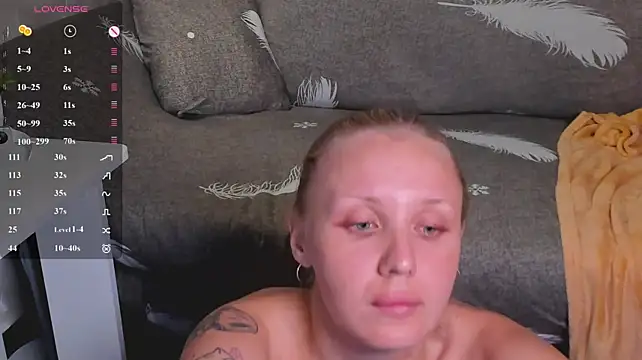 Chat +18 de LianaFord ao vivo