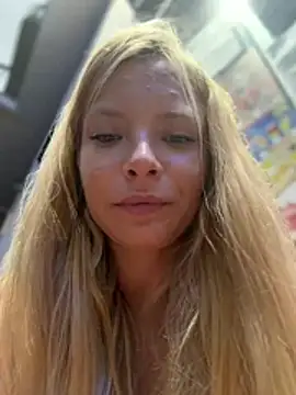 AnastasiaAniess' Live XXX Chat