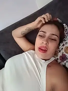 XXX chat uživo modela MariBelle1