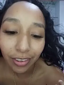 bella_chocolate élő XXX-chatje