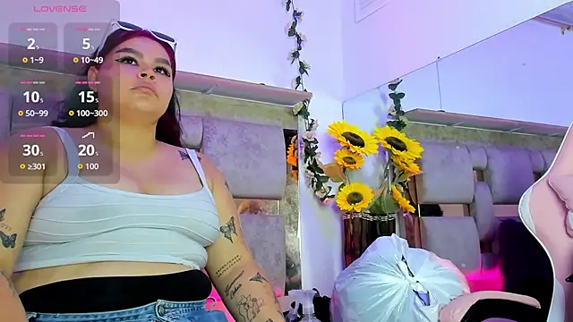 Show de Mia-Stanly na webcam