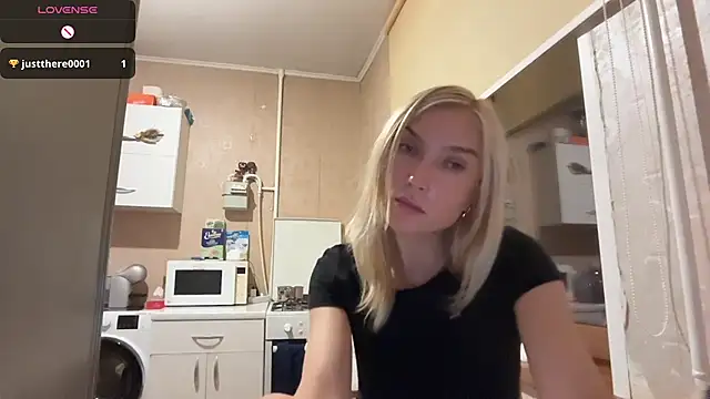 AngelJeni Chat XXX in diretta