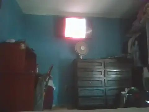 Pertunjukan Kamera Web LatinoLeones