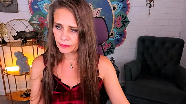 Chat +18 de EmiliaBedy ao vivo