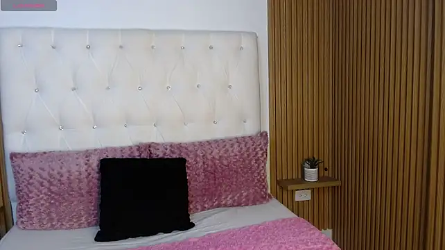 Chat +18 de GreciaEvanss ao vivo