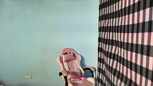 barbara_anal_squirt_'s Live XXX Chat