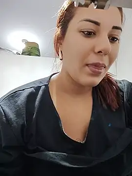 RuivaGiMisteriosa's Live XXX Chat