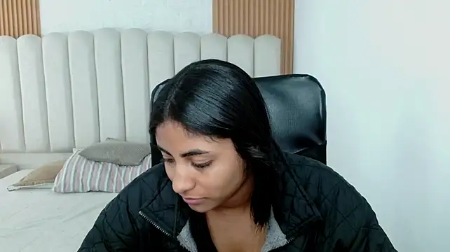 shaneelle's Live XXX Chat