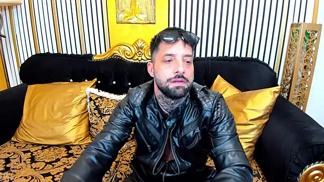 TommyDum's Live XXX Chat