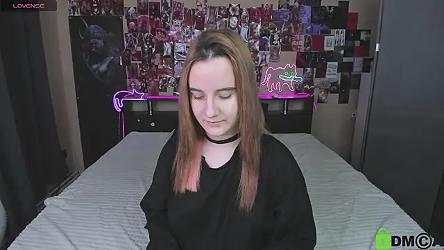 XXX chat uživo modela Min1Kara