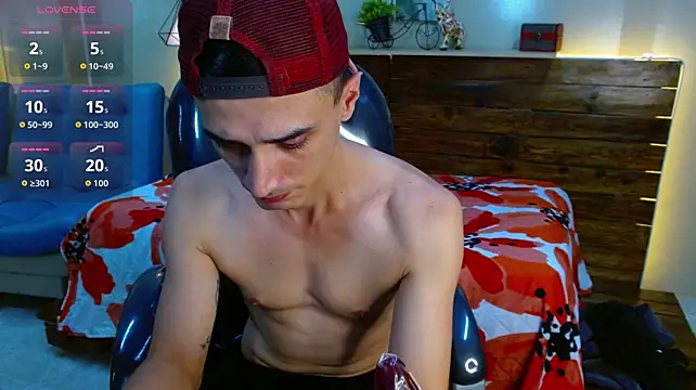 FelipeFriendly Live XXX Chat