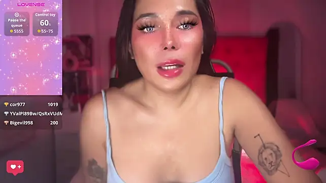 Megwildddd: απευθείας συνομιλία ΧΧΧ