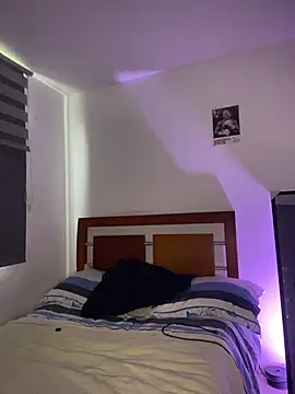 Taylor_DiamondBoy – Naživo XXX chat