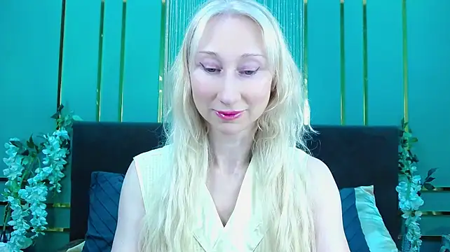 XXX chat uživo modela KissDreamm