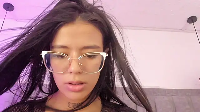 Онлайн чат XXX Iris8__