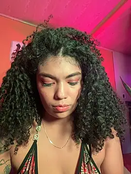 Chat +18 de Morenayaa ao vivo