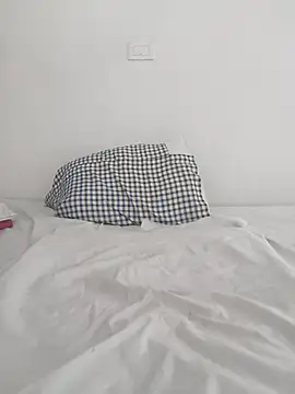 TattyHarrisquirtt XXX чат на живо