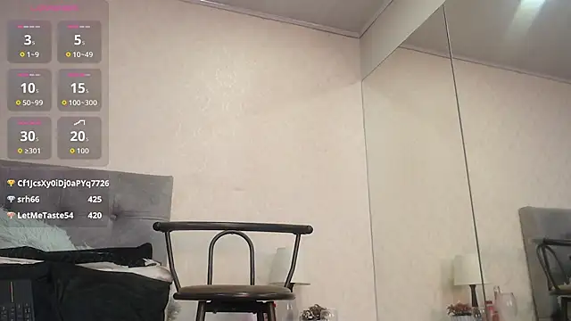 ScarlettGreen_ Chat XXX live